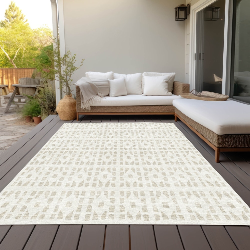 Machine Washable Indoor/ Outdoor Contemporary Imprints Chantille Rug