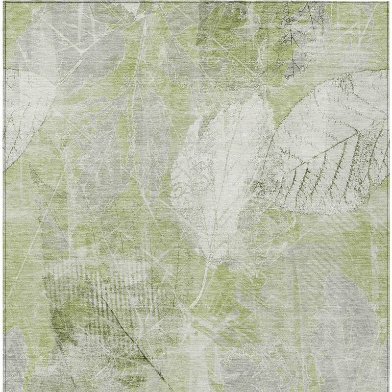 HomeRoots Floral Transitional Rectangle Outdoor Rug