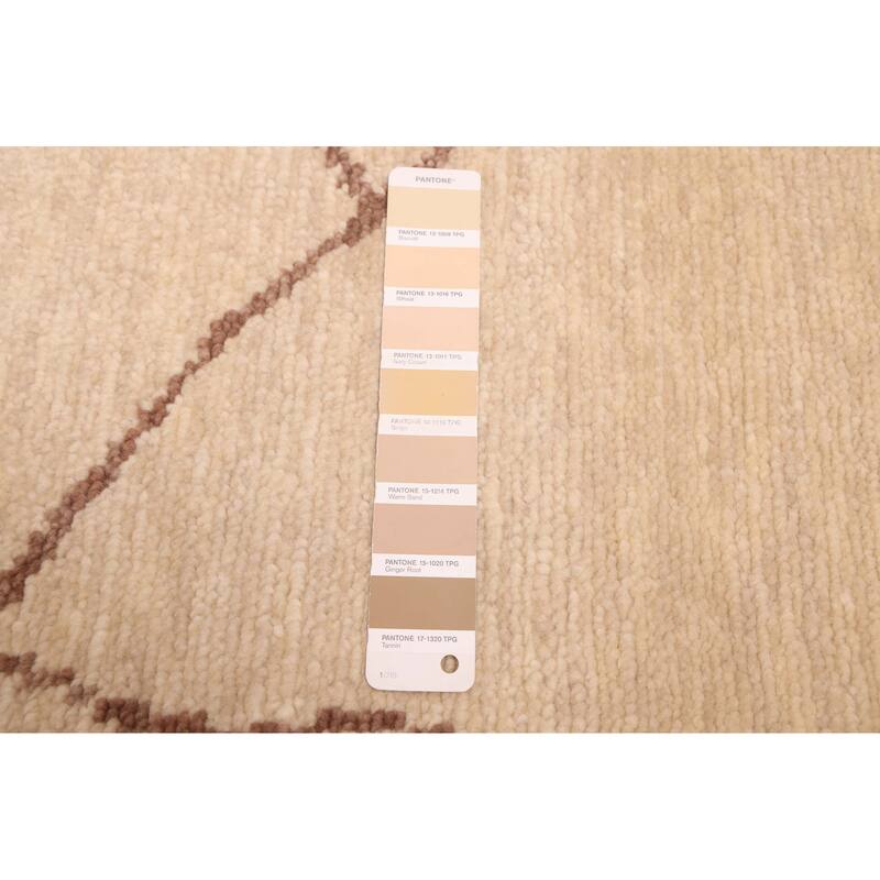 ECARPETGALLERY Hand-knotted Mystique Ivory Wool Rug - 3'0 x 9'9