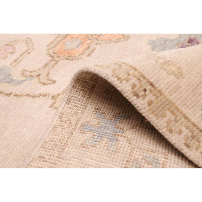 ECARPETGALLERY Hand-knotted Modern Oushak Ivory Wool Rug - 5'1 x 7'11