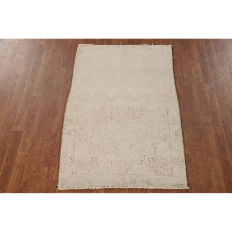 Hand Knotted Oriental 100% Wool Carpet Traditional Medallion Beige & Ivories Tabriz Area Rug - 4' 9'' X 3' 0''