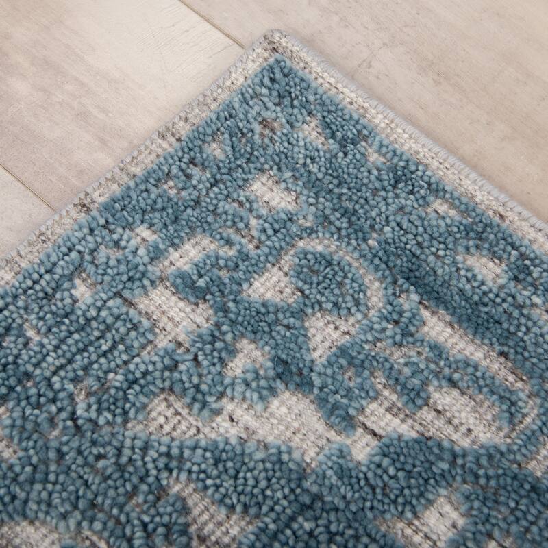 Alora Decor Coquette Hand knotted Medallion Rug