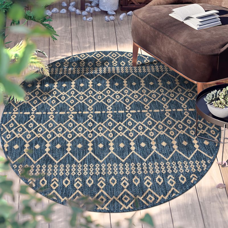 Well Woven Medusa Nord Indoor Outdoor Area Rug