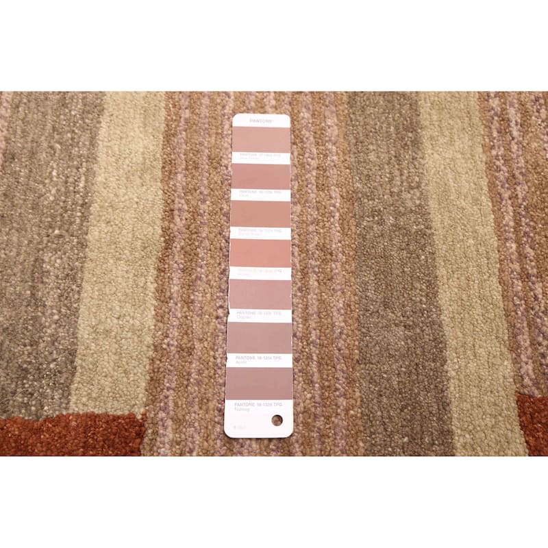 ECARPETGALLERY Hand-knotted Opulence Brown Wool Rug - 4'0 x 5'11