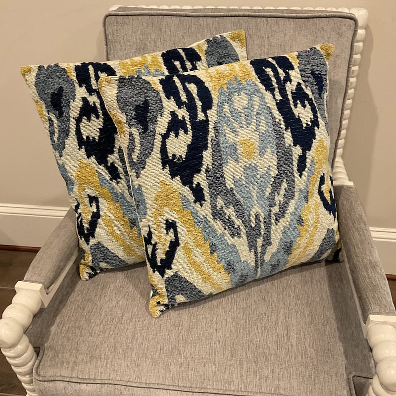 HERAT ORIENTAL Handmade Chenille Throw Pillow Set
