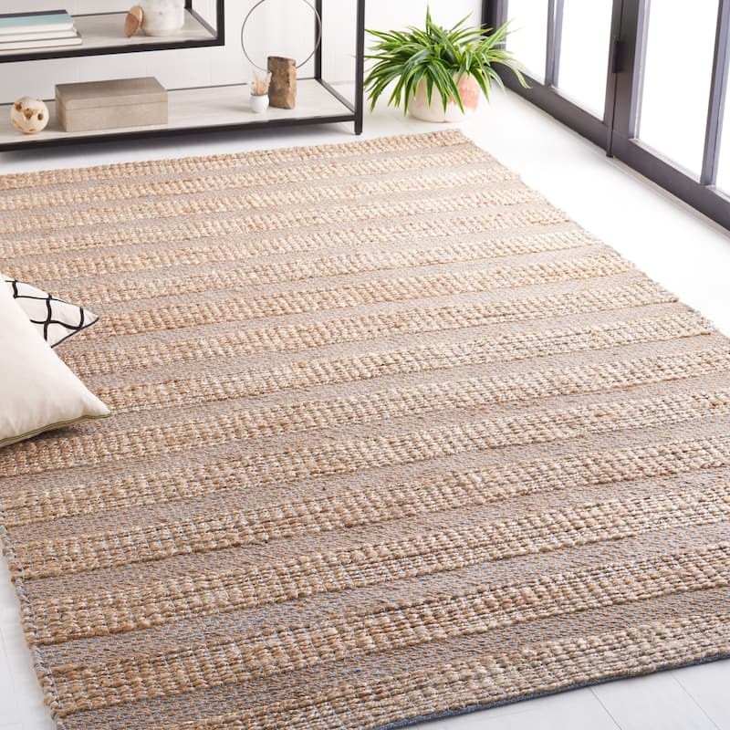 SAFAVIEH Handmade Natural Fiber Samira Geometric Seagrass Rug - 4' x 6' - Light Blue/Natural