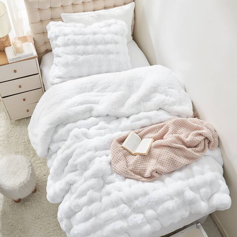 Snowball® Chunky Bunny - Coma Inducer® Oversized Comforter Set