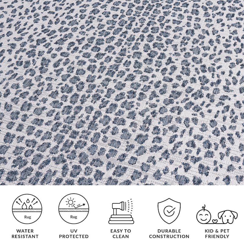 SAFAVIEH Courtyard Ruta Indoor/ Outdoor Waterproof Patio Backyard Rug