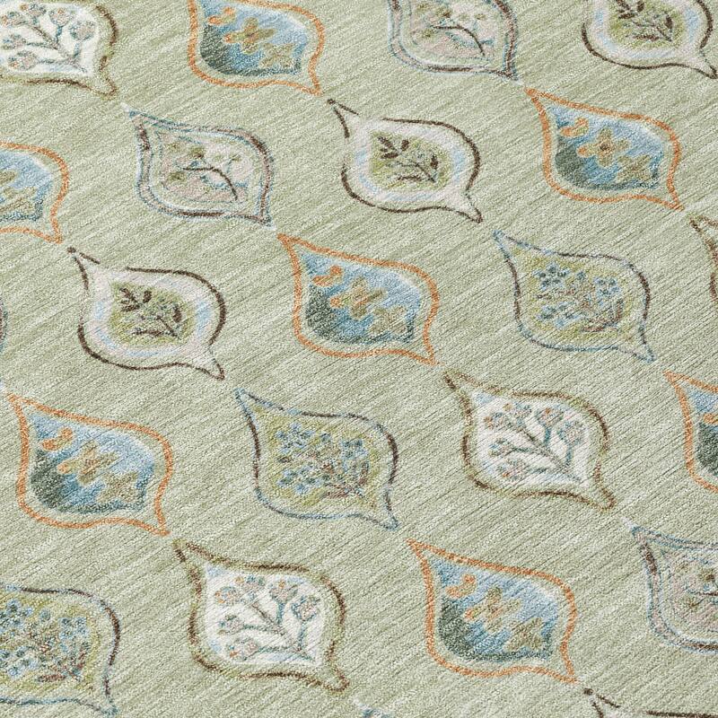 Machine Washable Indoor/ Outdoor Casual Greenwood Chantille Rug