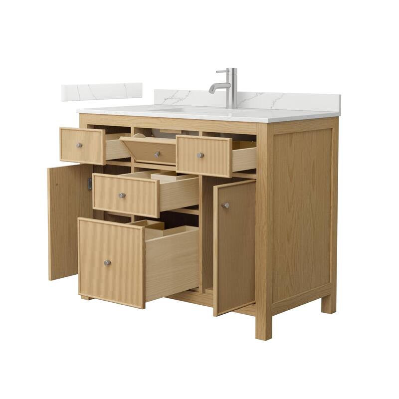 Wyndham Collection WCF9292-42S-QTZ-UNSMXX Pendry 42" Free Standing