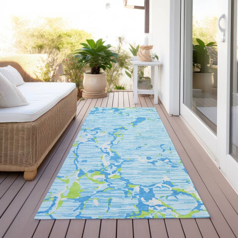 Machine Washable Indoor/ Outdoor Abstract Camo Chantille Rug