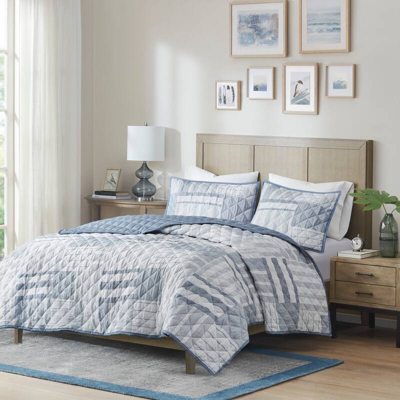 Madison Park Arden 3 Piece Jacquard Patchwork Quilt Set