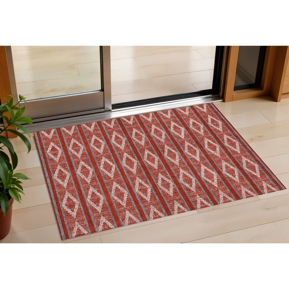HomeRoots Geometric Transitional Rectangle Outdoor Rug
