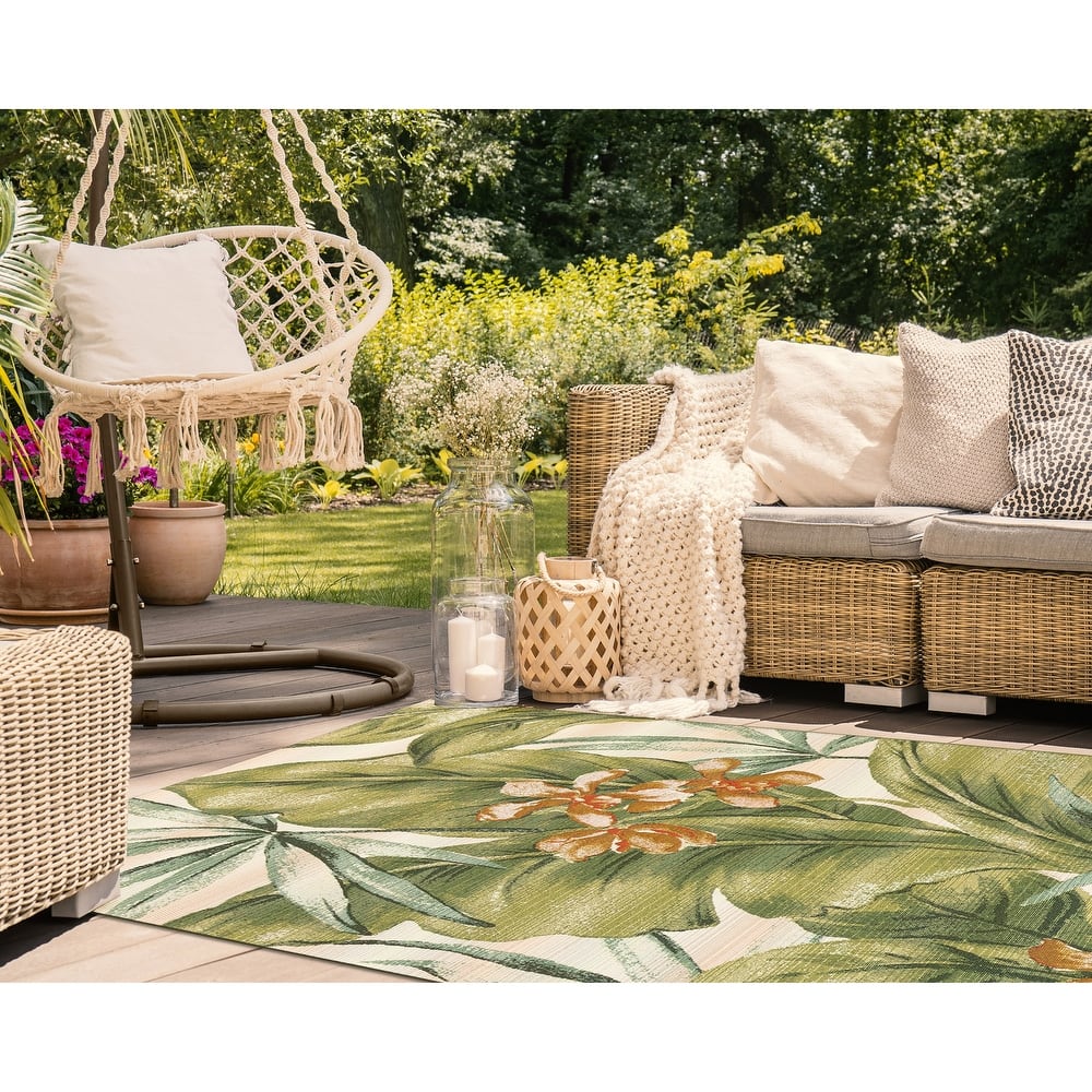 Liora Manne Marina Tropical Leaf Indoor/Outdoor Rug