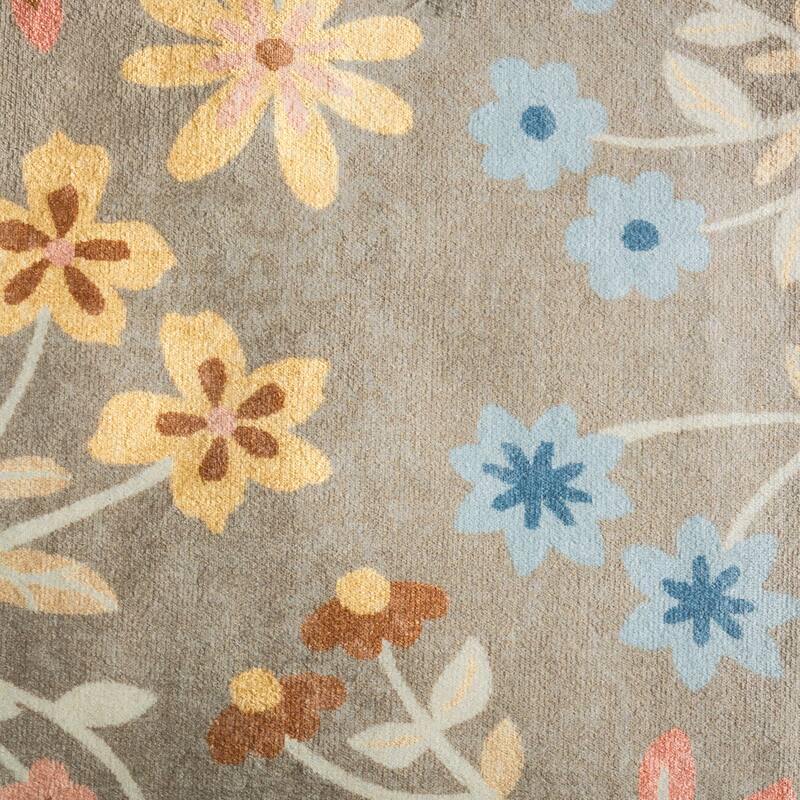 Martha Stewart Shirin Machine Washable & Slip Resistant Rug