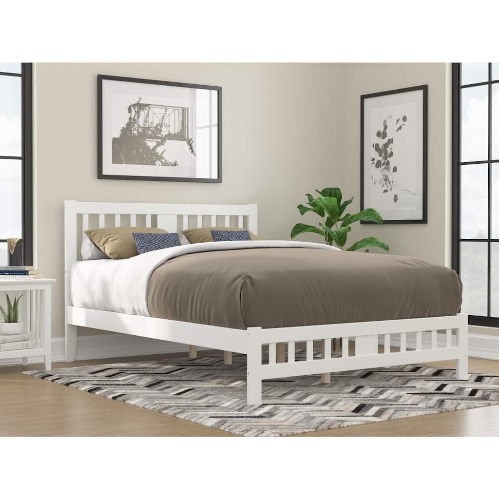 Victorian Bed with Footboard - Elegant Bedroom Furniture - Solid Wood Bed Frame - White Finish