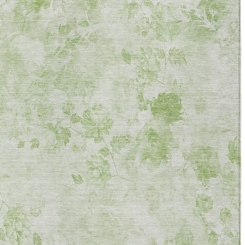 HomeRoots Floral Transitional Rectangle Outdoor Rug
