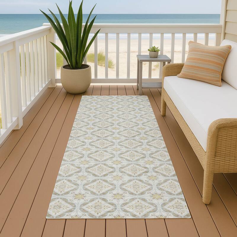 Machine Washable Indoor/ Outdoor Contemporary Granby Chantille Rug - Ivory - 2'3" x 7'6"