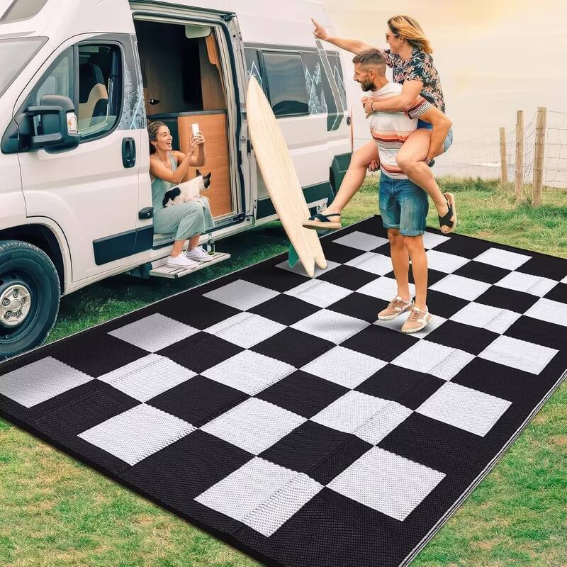 Outdoor Rug Checkerboard Geometric Plaid Pattern, Waterproof Plastic Straw Rug, UV Resistant Foldable Outdoor Rug