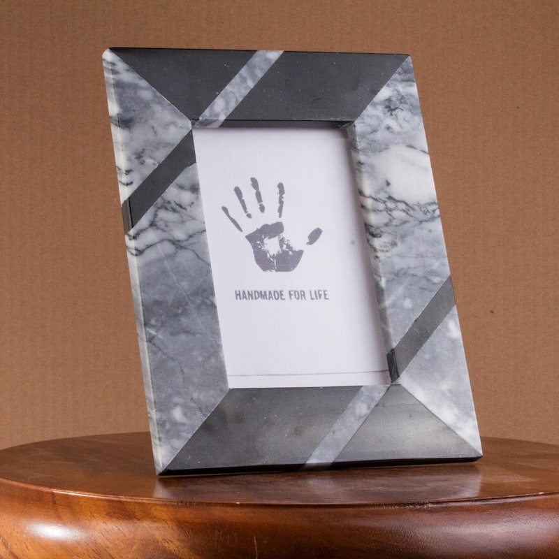 Novica Handmade Modern Lines In Grey Marble Photo Frame (4X6)