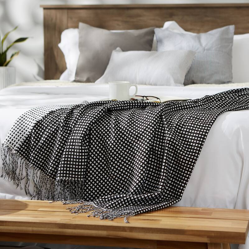 DII Black & White Waffle Knit Throw