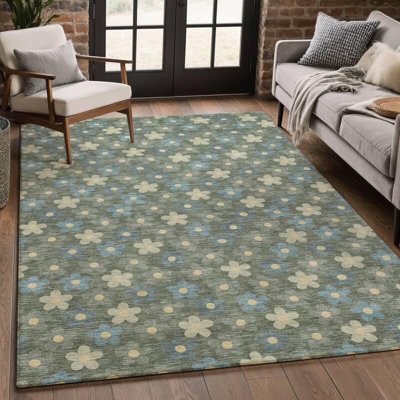 Machine Washable Indoor/ Outdoor Floral Kechi Chantille Rug