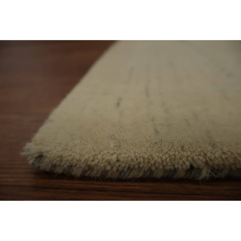 Hand Knotted Oriental 100% Wool Carpet Tribal Tribal Beige & Ivories Gabbeh Area Rug - 5' 3'' X 3' 3''