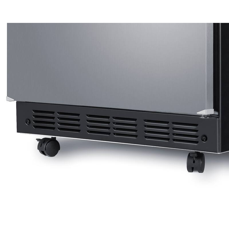 Summit SBC7BRLHD 24" Wide 5.3 Cu. Ft. Free Standing Double Tap