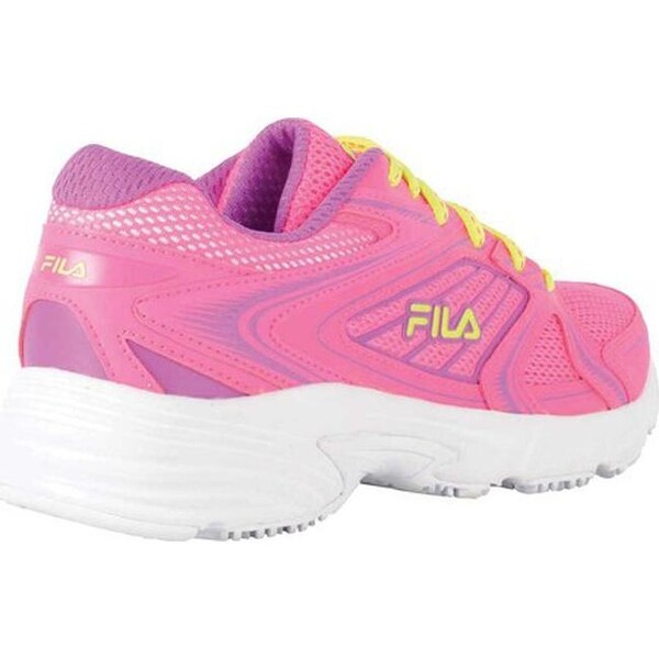 fila women's memory pacesetter slip resistant jogger