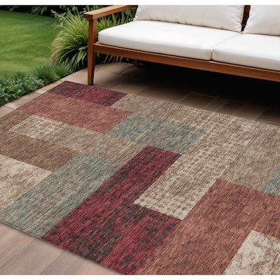 HomeRoots Geometric Transitional Rectangle Outdoor Rug