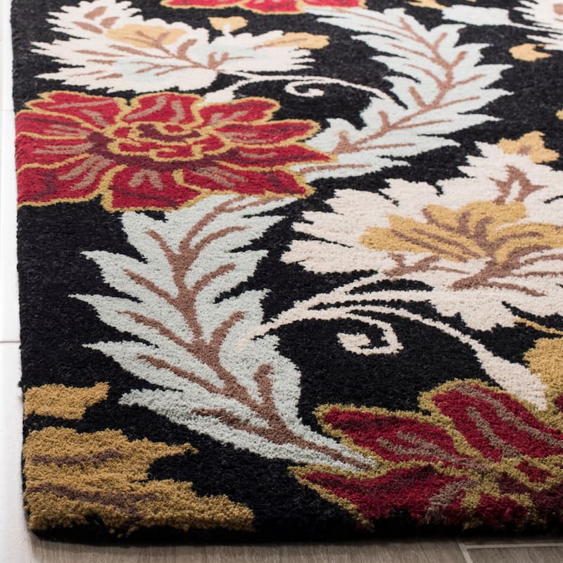SAFAVIEH Handmade Blossom Nohemi Modern Floral Wool Rug