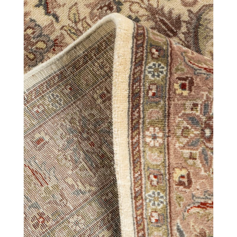 Overton Hand Knotted Wool Traditional Oriental Ivory Area Rug - 4' x 6'