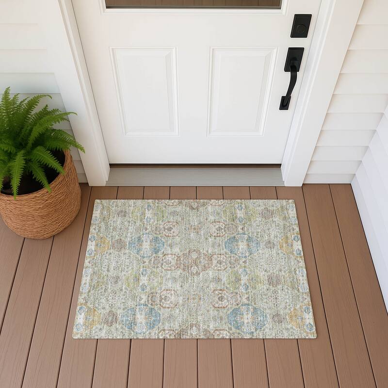 Machine Washable Indoor/ Outdoor Traditional Tracey Chantille Rug - Sage - 1'8" x 2'6"