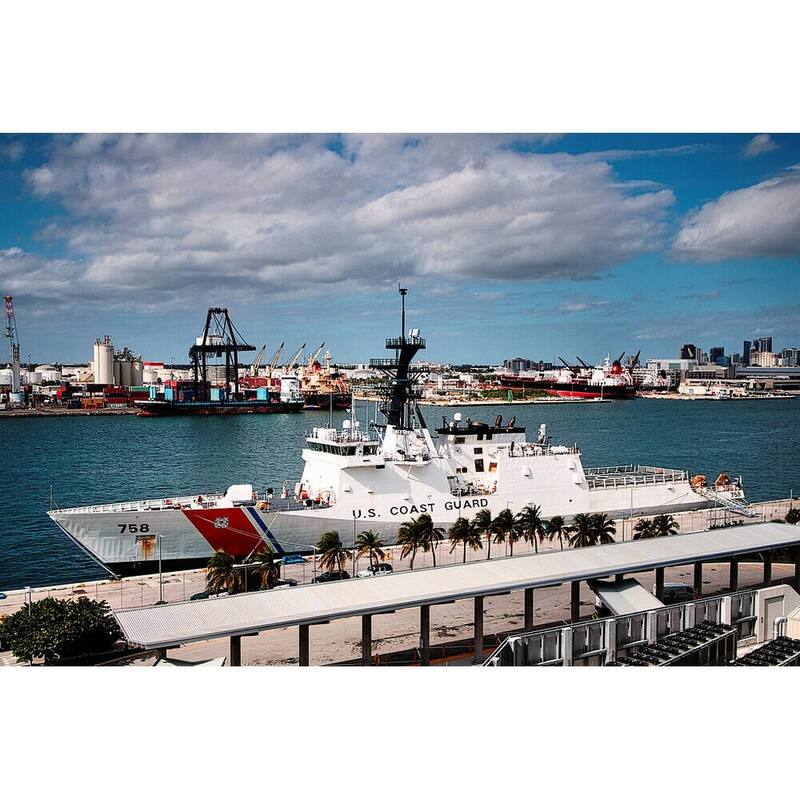 USCGC Stone WMSL-758 30 Inches L Ship Model