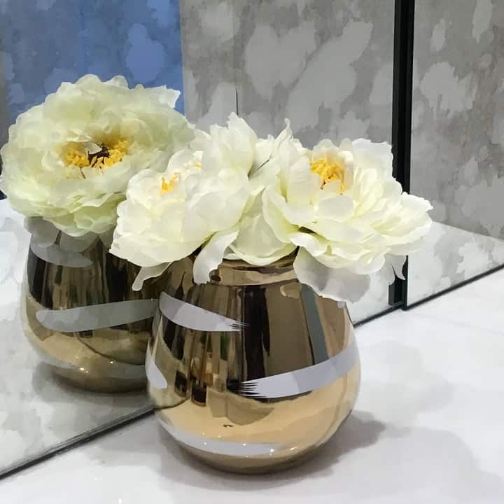 Gold Vase/Jar with White Brushstroke Design - Bud