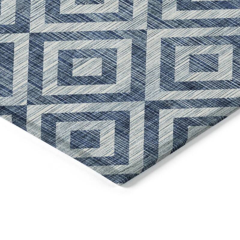 HomeRoots Geometric Transitional Rectangle Outdoor Rug