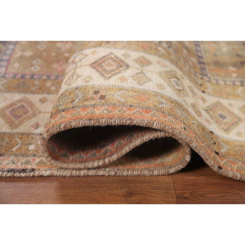 Hand Knotted Oriental 100% Wool Carpet Traditional Garden Design Multi-Colored Bakhtiari Area Rug - 9' 6'' X 6' 5''