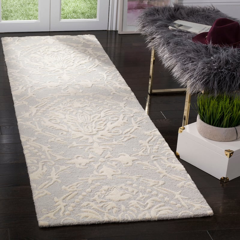 SAFAVIEH Handmade Blossom Lollie Modern Floral Wool Rug - 2'3" x 8' Runner - Light Grey/Ivory