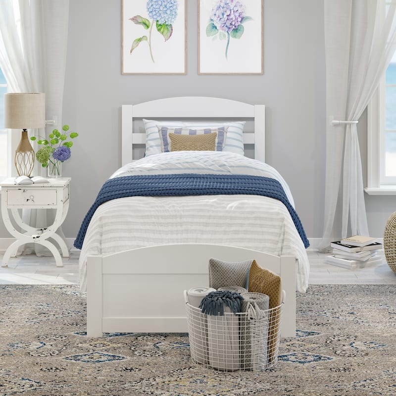 Warren Twin Platform Bed with Matching Footboard & Twin Trundle in White
