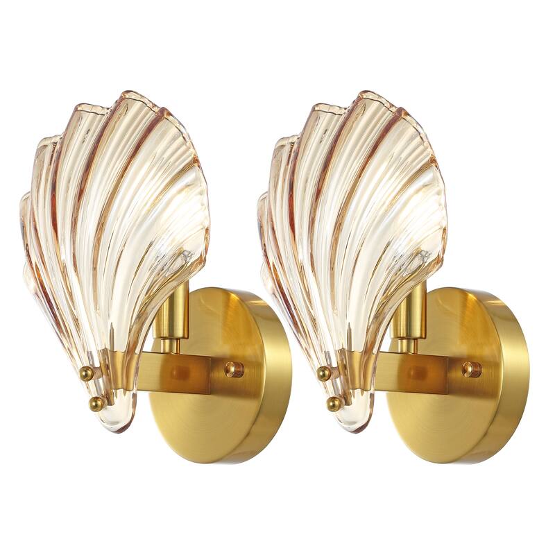SAFAVIEH Lighting Sirena 5-inch Shell Wall Sconce with Bulbs (Set of 2) - 8 in. W x 5.5 in. D x 9.5 in. H