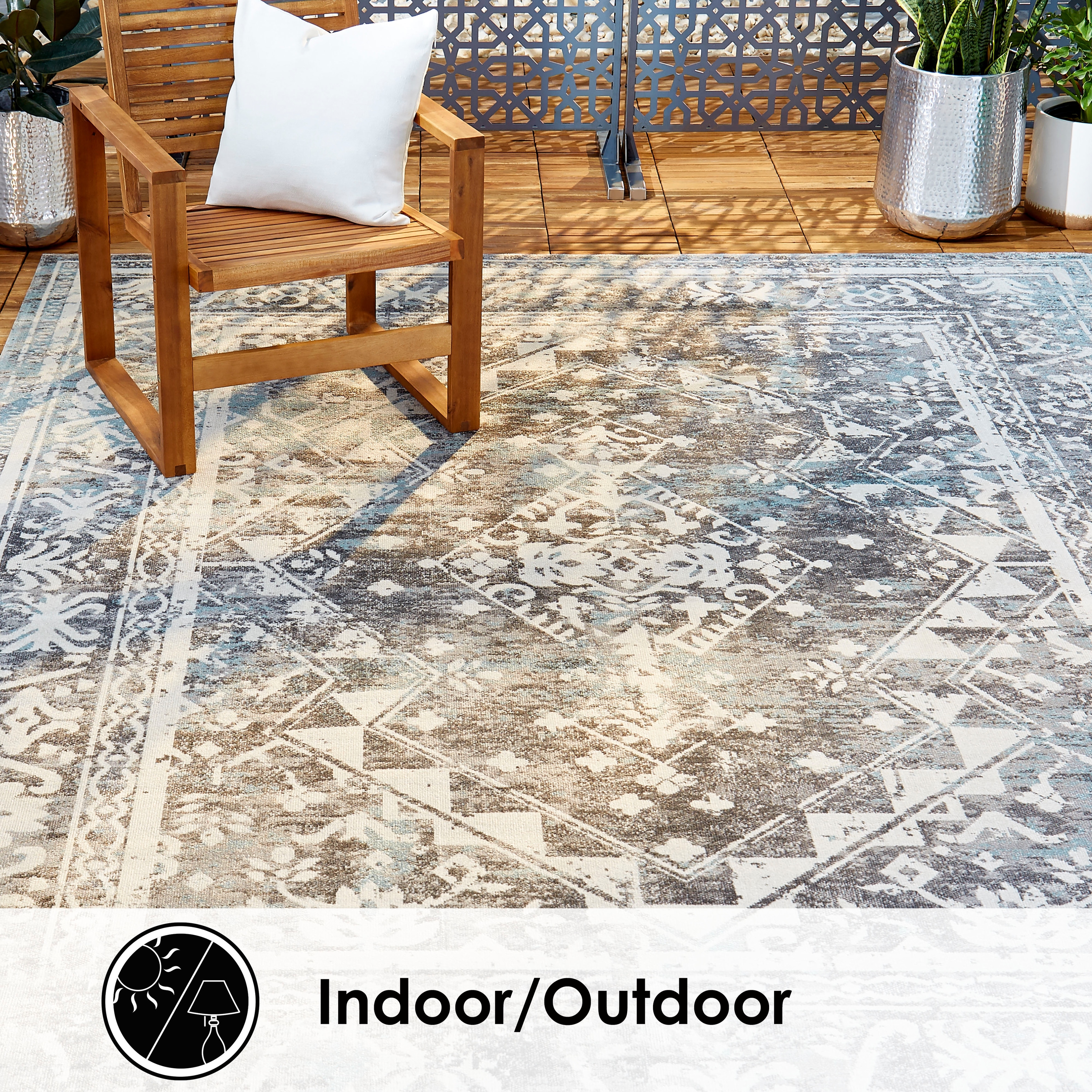 Nicole Miller Patio Sofia Ivy Area Rug