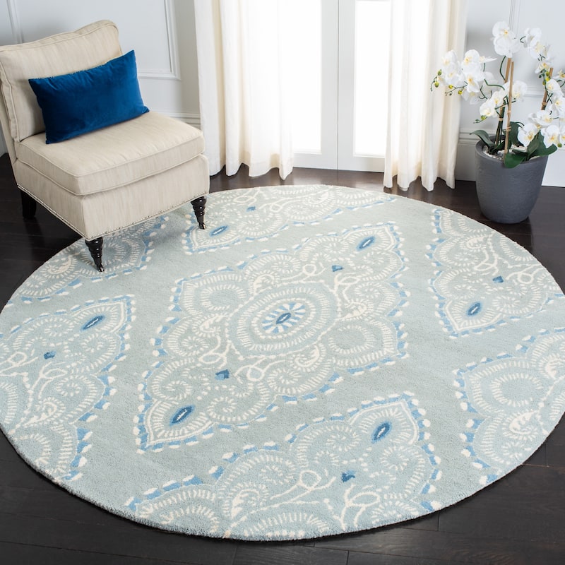 SAFAVIEH Handmade Wyndham Geanina Modern Wool Rug - 7' Round - Blue/Ivory