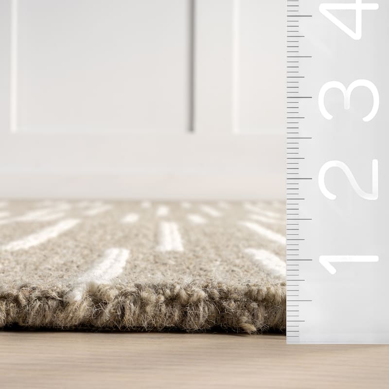 Nuloom Tanaia Contemporary Striped Area Rug