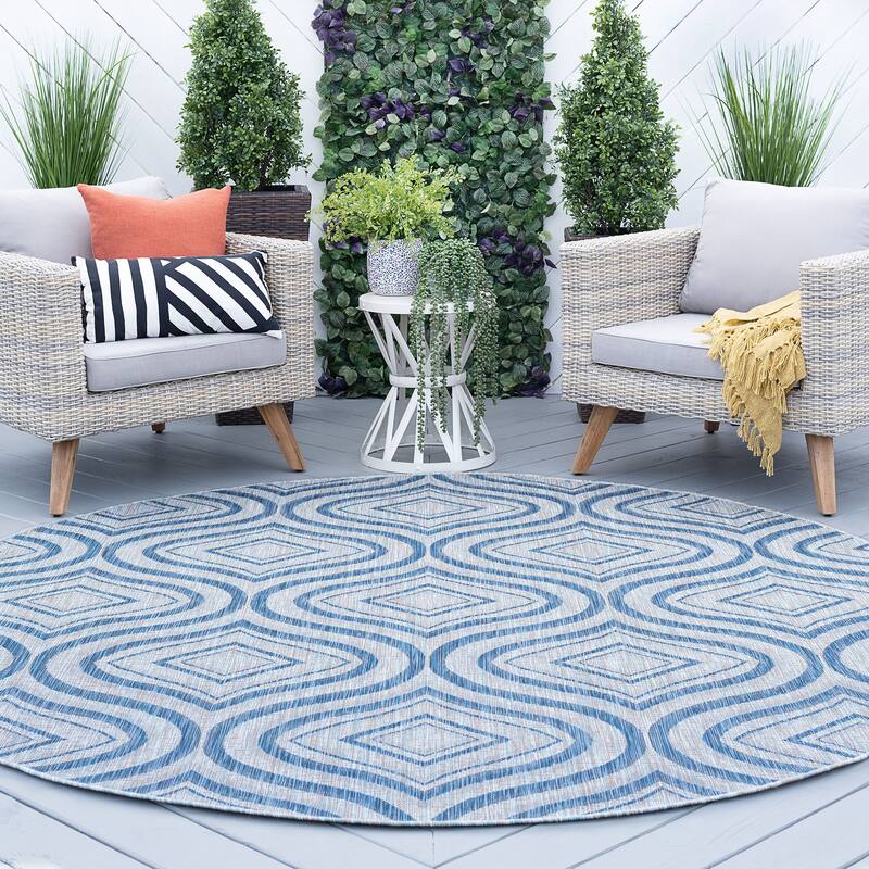 Colonnade Modern & Contemporary Abstract Indoor/Outdoor Area Rug