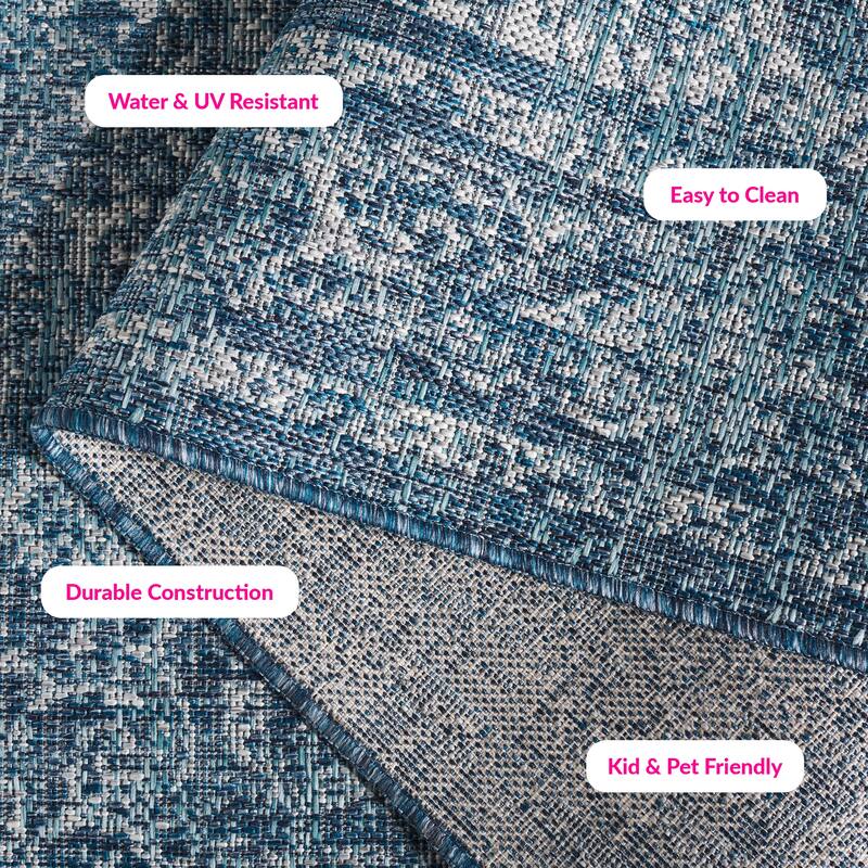 SAFAVIEH Courtyard Bahriye Indoor/Outdoor Washable Backyard Patio Rug