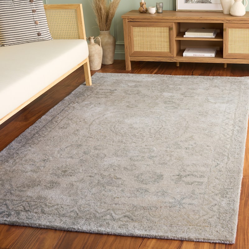 SAFAVIEH Handmade Anatolia Ramzia Traditional Rug