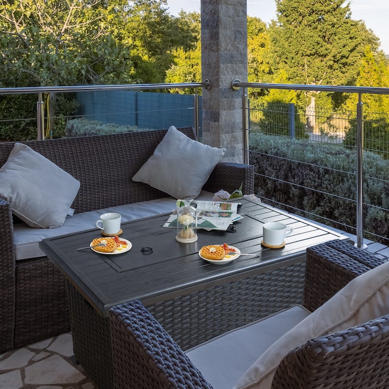 Kozyard 50,000 BTU Outdoor Wicker Patio Propane Gas Fire Pit Table