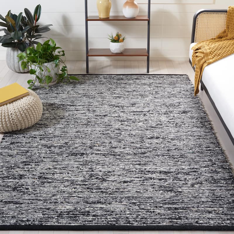 SAFAVIEH Handmade Natura Engelgard Wool Rug - 8' x 10' - Black