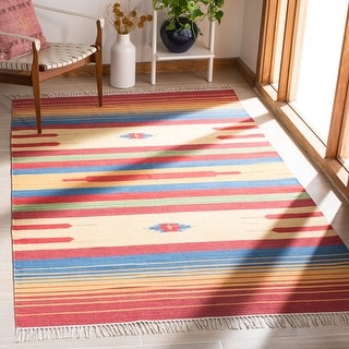 SAFAVIEH Handmade Montauk Engelberta Southwestern Tribal Cotton Fringe Rug