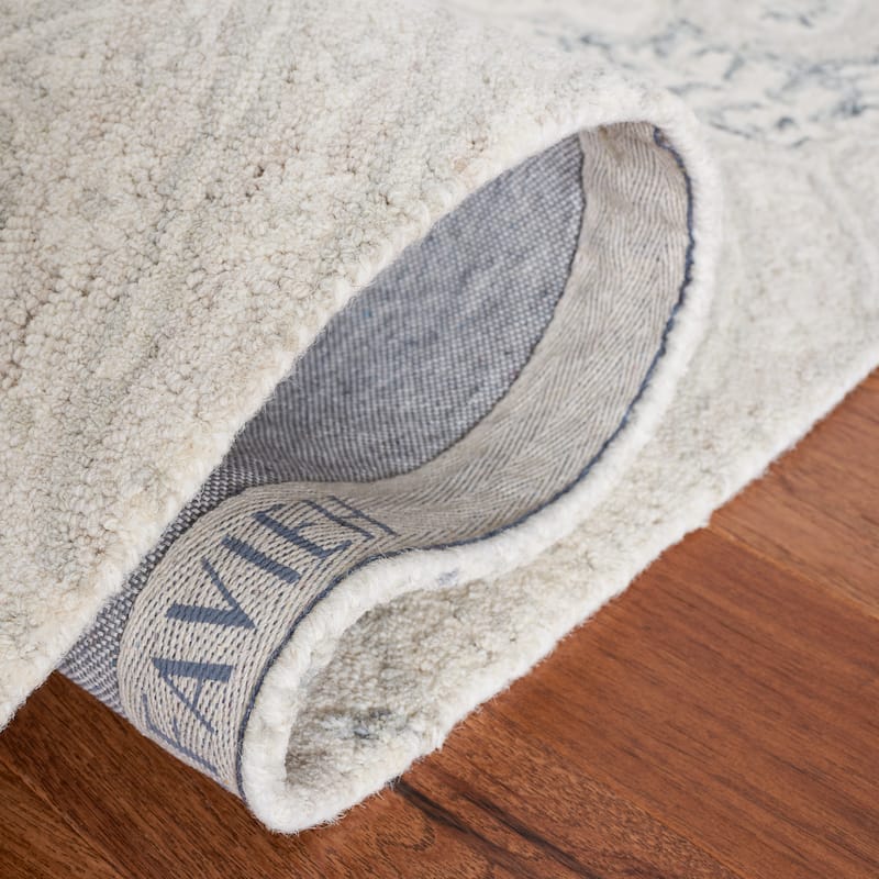 SAFAVIEH Handmade Micro-Loop Doinita Modern Wool Rug